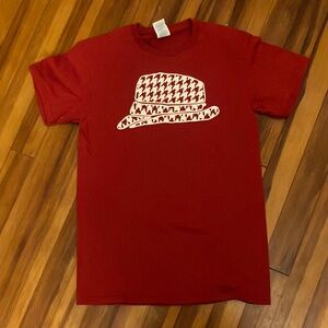 NWT 🌹 Alabama Crimson Tide Women’s Tee Shirt Size S